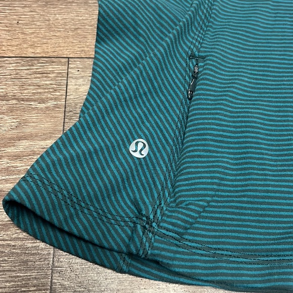 Lululemon Long Sleeve Fitted Top | Size 2 - Picture 3 of 5